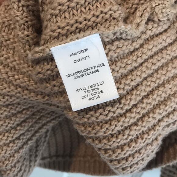 Joie Beige Tan Fisherman Oversized Cozy Knit Sweater Top Crewneck Tuckernuck - Picture 4 of 4